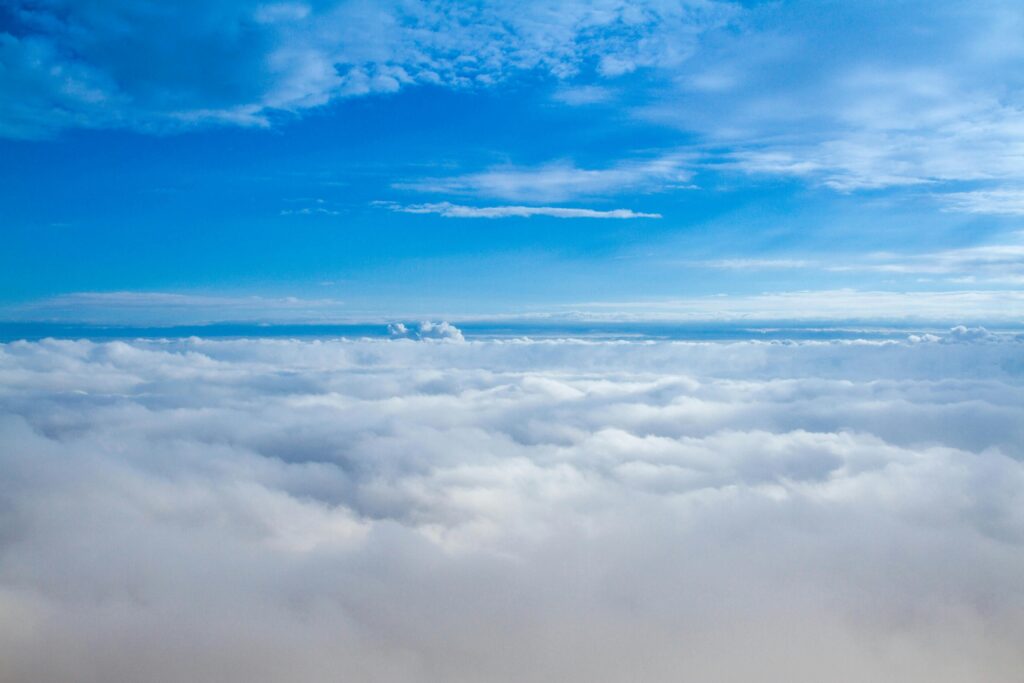 Kenapa Langit Berwarna Biru?