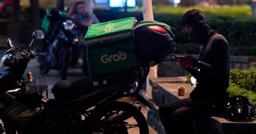 Berapakah pendapatan seorang rider penghantar makanan Grab boleh jana setiap bulan