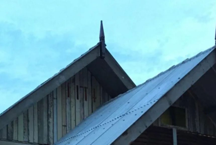 Apa Falsafah Dan Fungsi Katu Tunjuk Langit Rumah