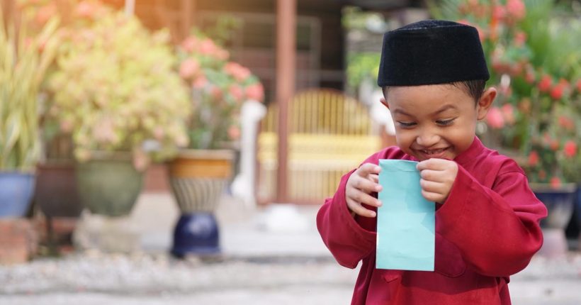 Darimanakah Asal Usul Amalan Memberikan Duit Raya